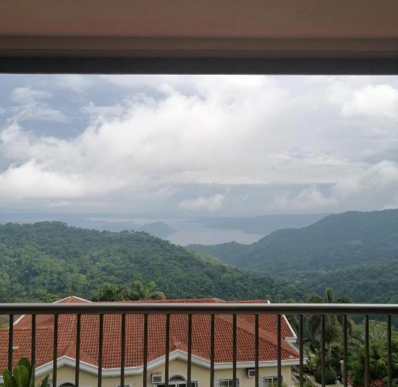 هتل Sang Yoo Mountain View Tagaytay Bed And Breakfast Taal Lake View