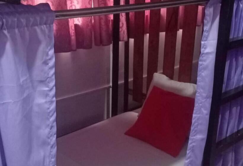 Albergue Lojed Sean Bed And Space