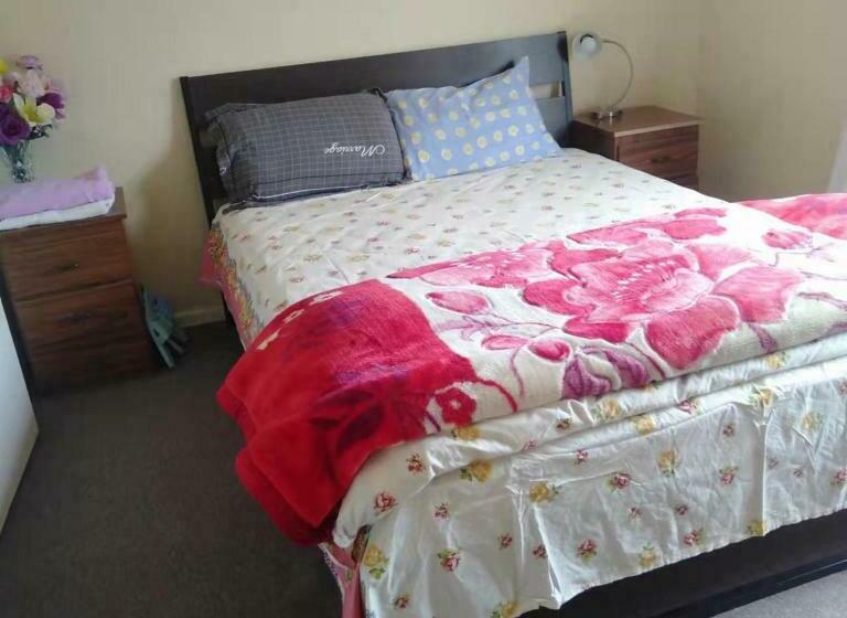 ベッドアンドブレックファースト Budget Double Room Clayton