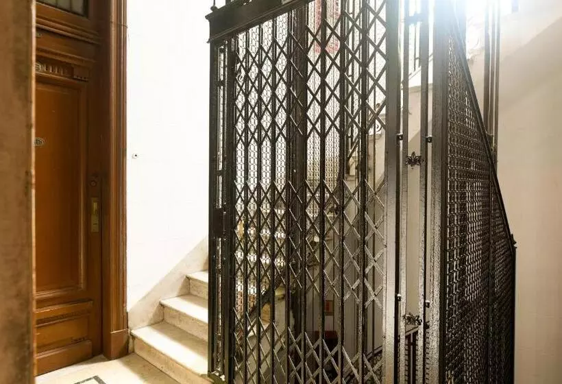 تختخواب و صبحانه Cambacuá