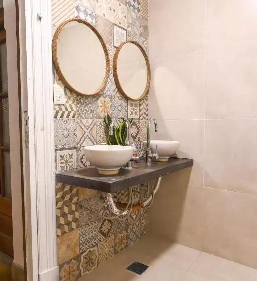 تختخواب و صبحانه Cambacuá