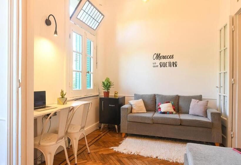 تختخواب و صبحانه Cambacuá