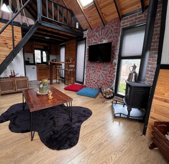 مبيت وإفطار Sapancaadabungalov