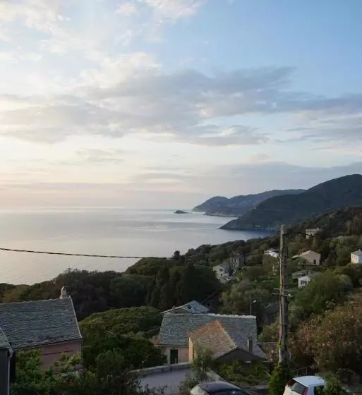 Aamiaismajoitus (B&B) Torra Di Ciocce