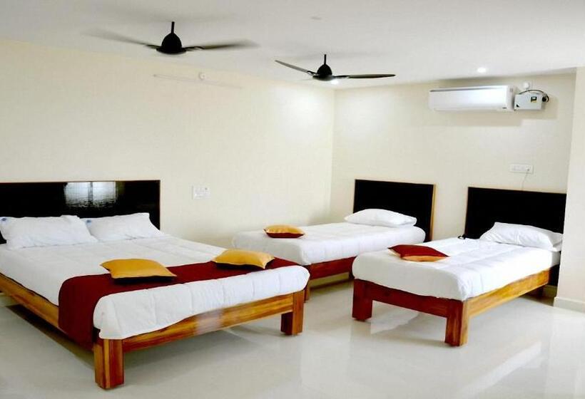 Hotell Ak Tirupati