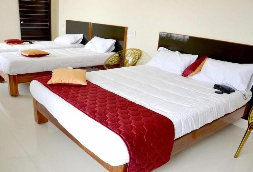 Hotell Ak Tirupati