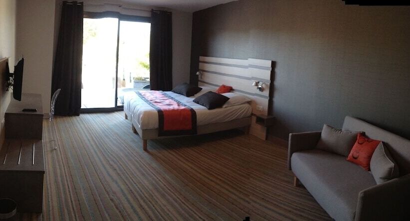 Отель Au Coeur Des Bulles