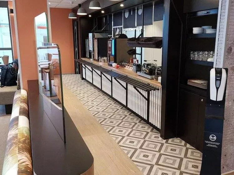 B&b Hotel Dijon Valmy Toison D Or