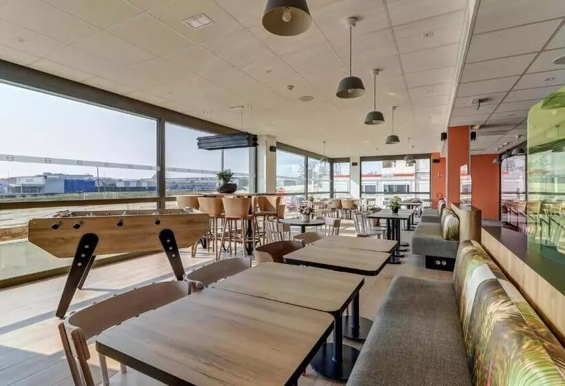 B&b Hotel Dijon Valmy Toison D Or