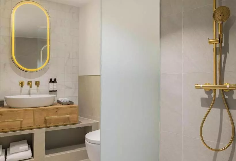 Hotelli Caro & Selig, Tegernsee, Autograph Collection