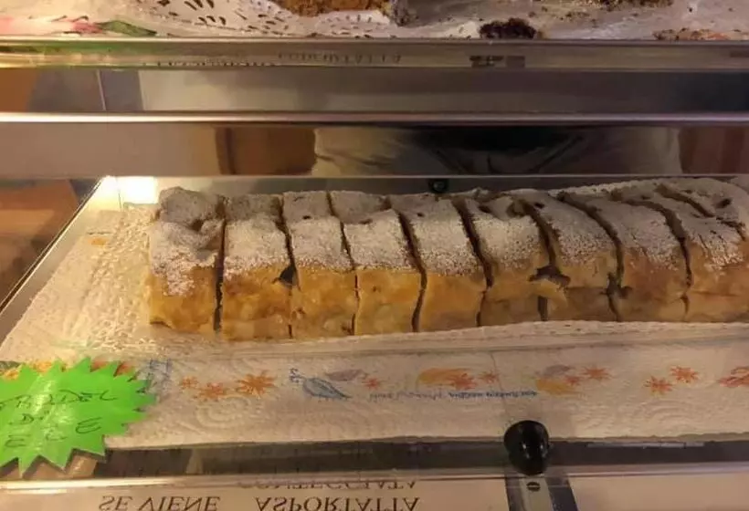 ホテル Garní Ladinia