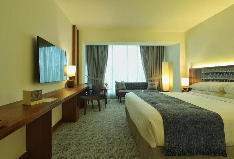 هتل Peshawar Serena