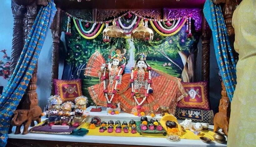 호텔 Radhe Krishna Luxury Stay