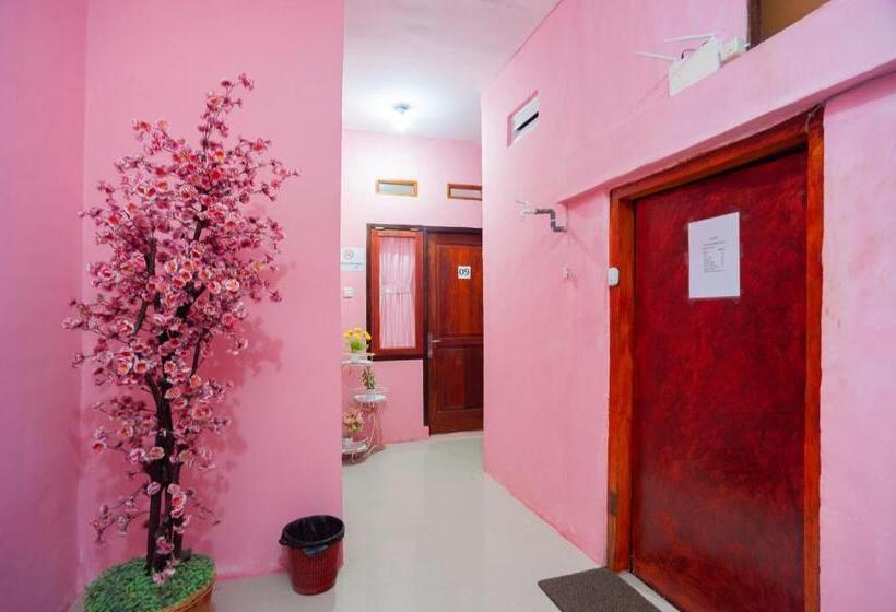 בית מלון כפרי Reddoorz Near Simpang Bandara Smb Ii