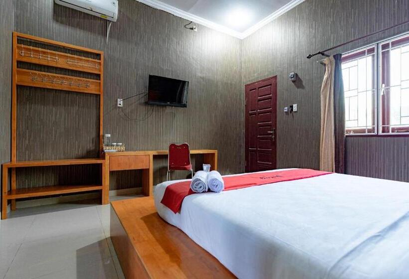 ホテル Reddoorz Syariah Near Uisu Medan