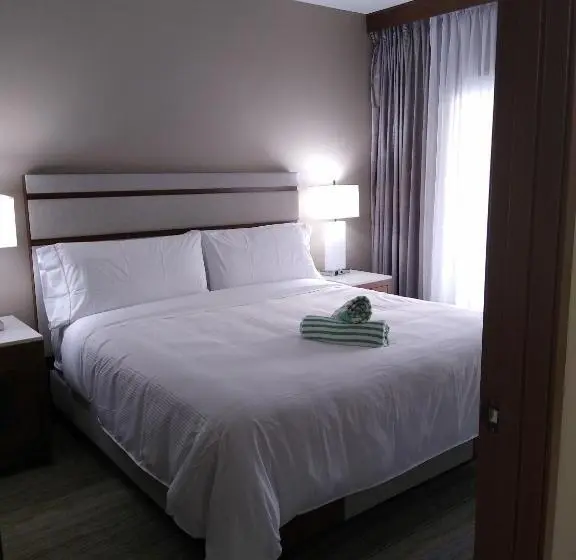 هتل Stay On The Beach In Saint Maarten 3br Condo Sleeps 8