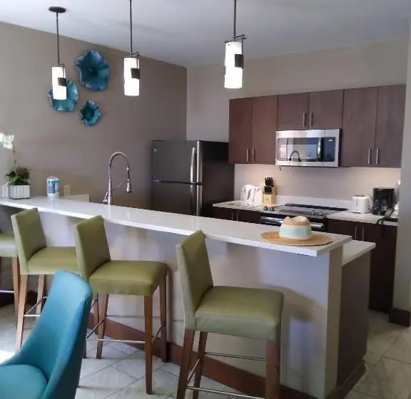 هتل Stay On The Beach In Saint Maarten 3br Condo Sleeps 8