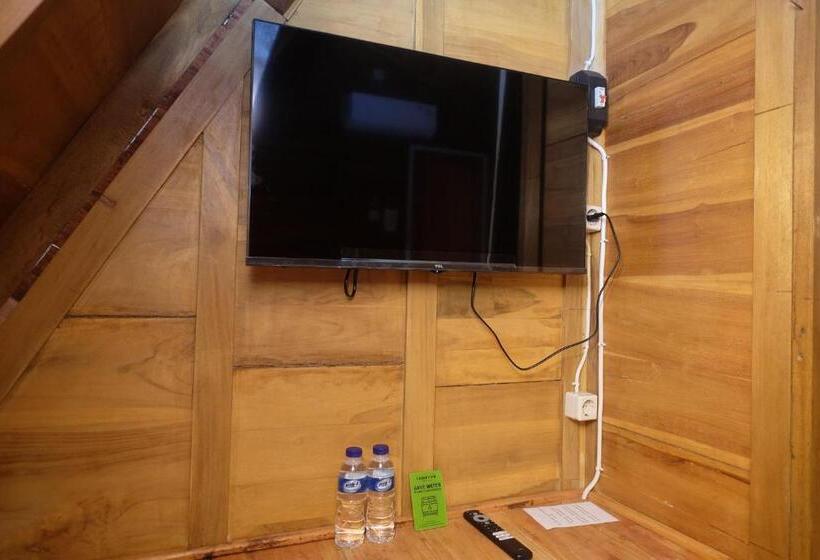 Hotelli Urbanview Villa Lukulo Kebumen By Reddoorz