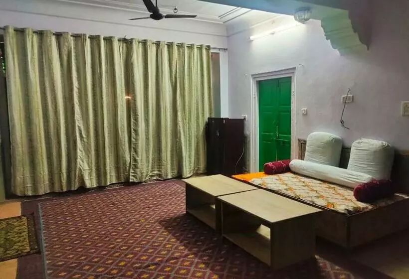 Majatalo Friend India