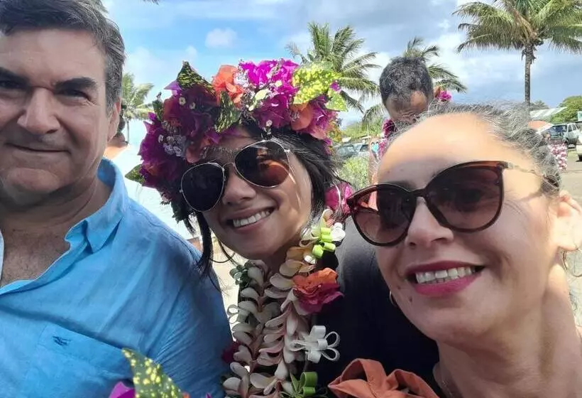 ペンション Hostal Makohe Rapa Nui