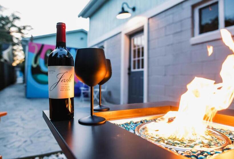 פנסיון Olde Village Loft   Unique Park Circle Experience