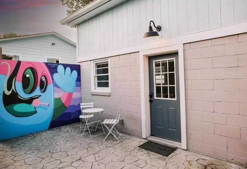 ペンション Olde Village Loft   Unique Park Circle Experience