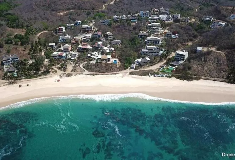 Majatalo Room In House   Double Bed, Queen Size, Small Kitchen, Terrace, Wi Fi  Air Condition Quiet