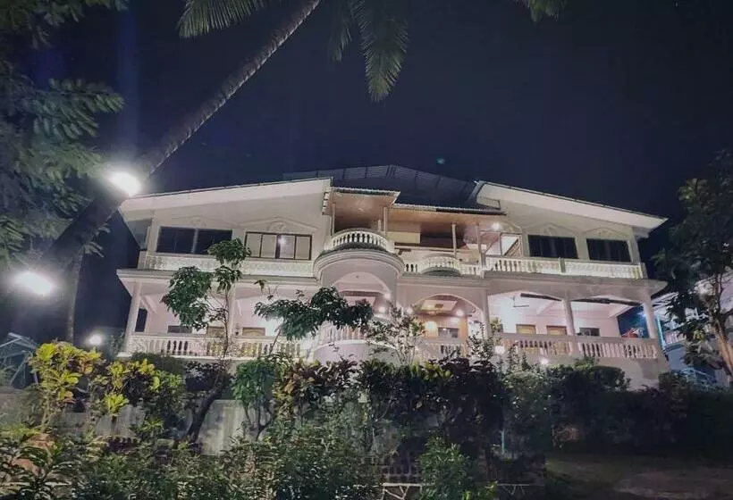 Sea Esta Resort & Cafe