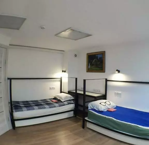 Retkeilymaja солензара