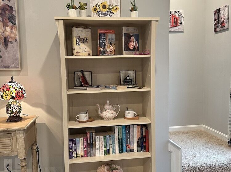 هاستل Book Lovers Inn