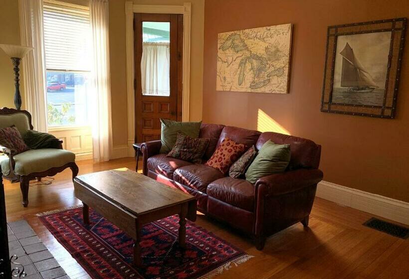 Bed and Breakfast The Henry Clark House