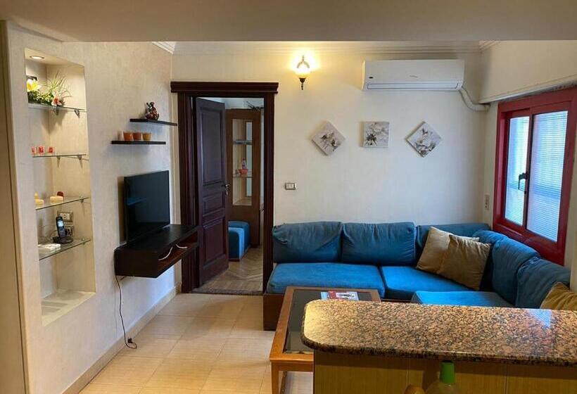 Classic Flat Mohandseen