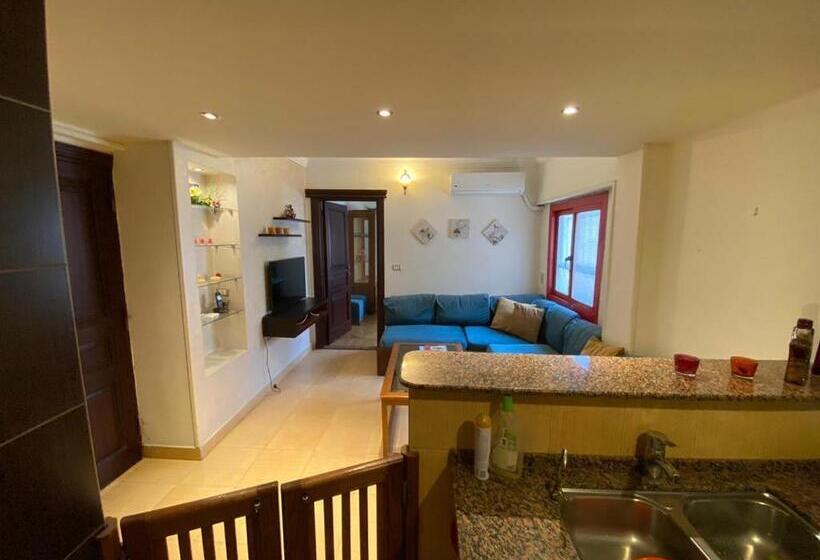 Classic Flat Mohandseen