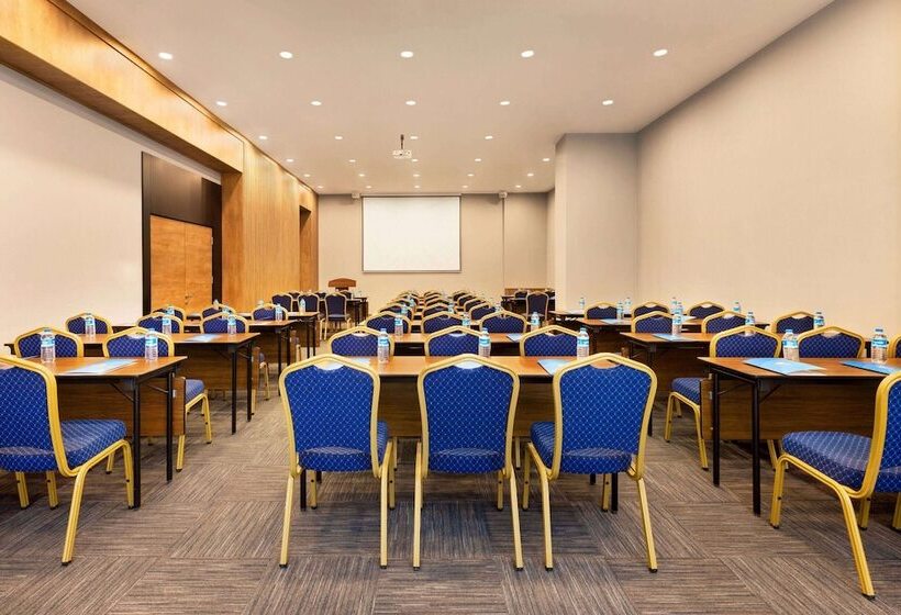 Days Hotel By Wyndham Istanbul Esenyurt