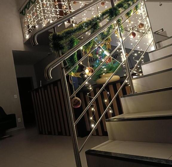 Hotel Flores De Holambra