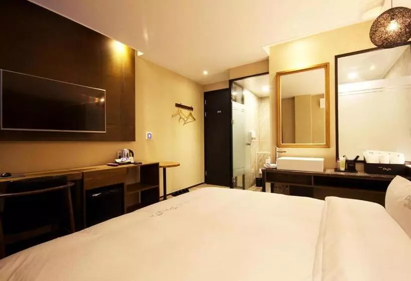 Hotelli Jinhae Pasta