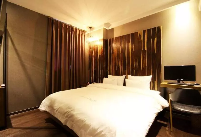 Hotelli Jinhae Pasta