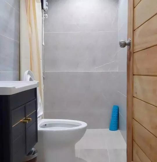 ホテル M Liloan Pension House