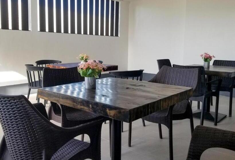 Hotel M Liloan Pension House