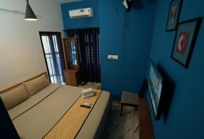 Hotel Twinn Waves By Atmos