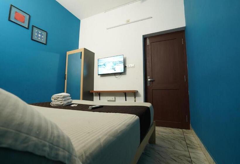 Hotel Twinn Waves By Atmos