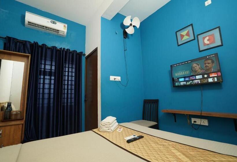 Hotel Twinn Waves By Atmos