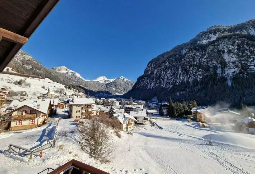 Majatalo Cèsa Cherpei   Dog Friendly