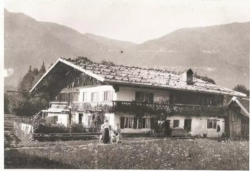 ペンション Haus Huis N