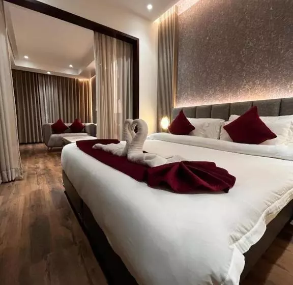 Pride Biznotel Haldwani Near Kathgodam Railway Station