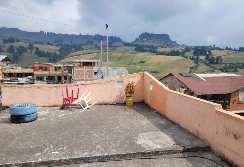 호스텔 La Minga Hostal