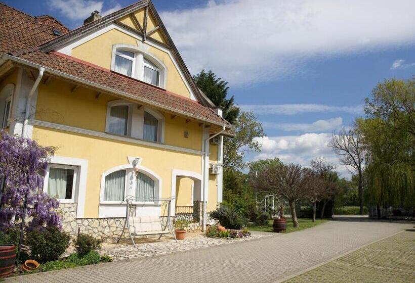 住宿加早餐 Jade Panzio