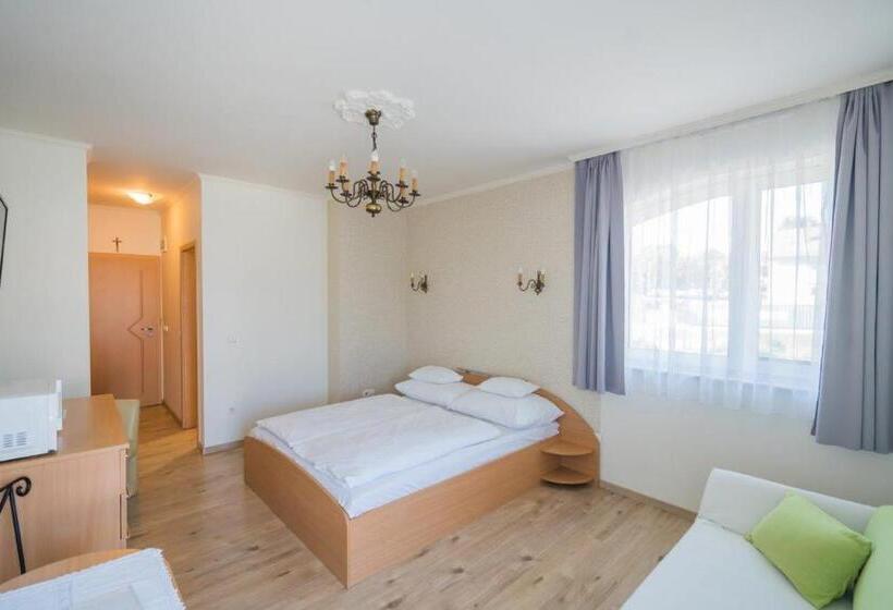 住宿加早餐 Jade Panzio