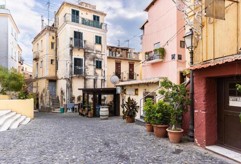 住宿加早餐  La Torre 31