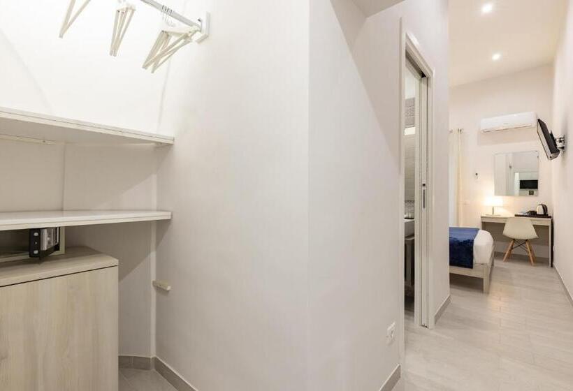 住宿加早餐  La Torre 31